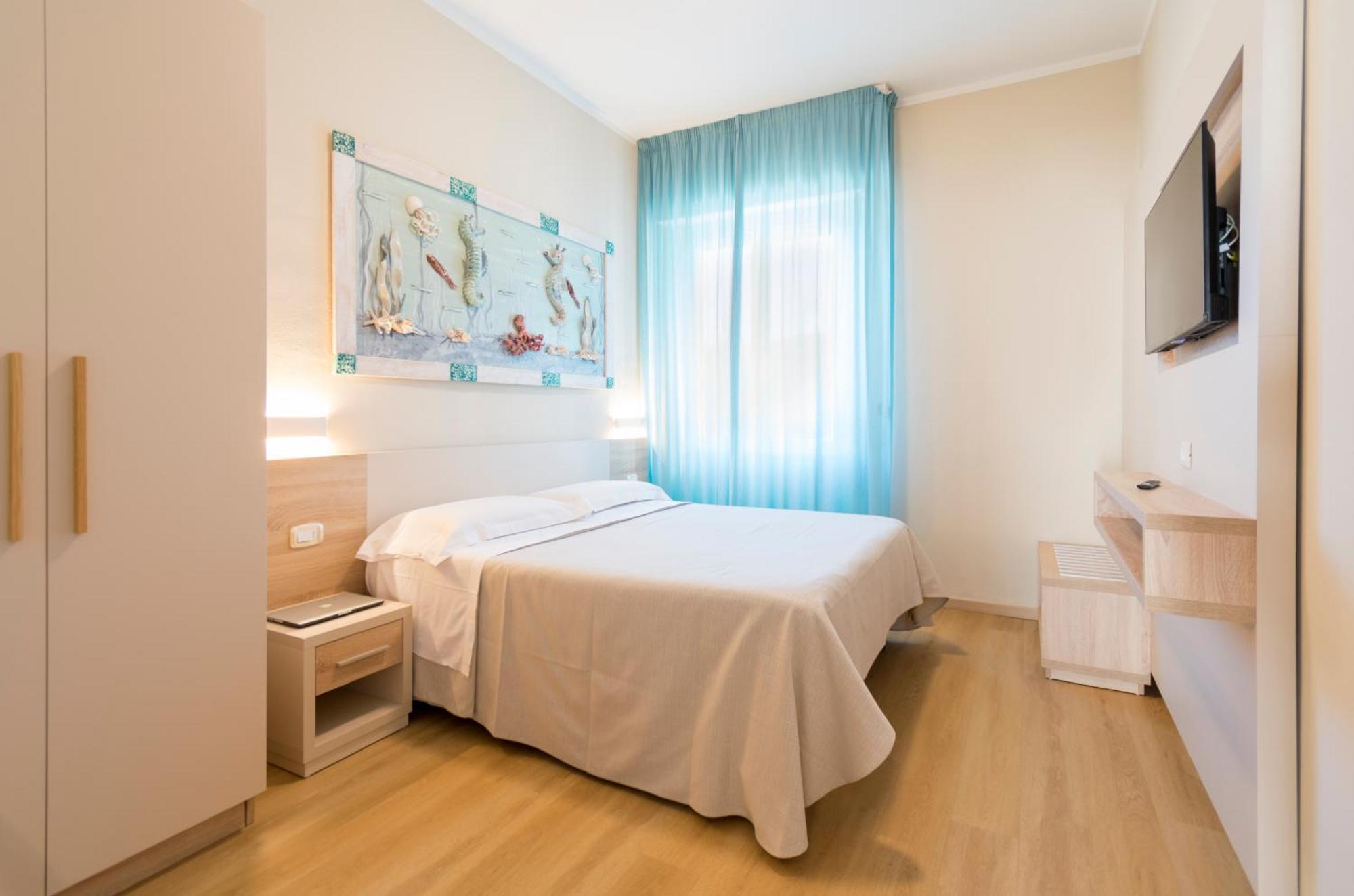 Residence Stella Marina di Massa Bagian luar foto