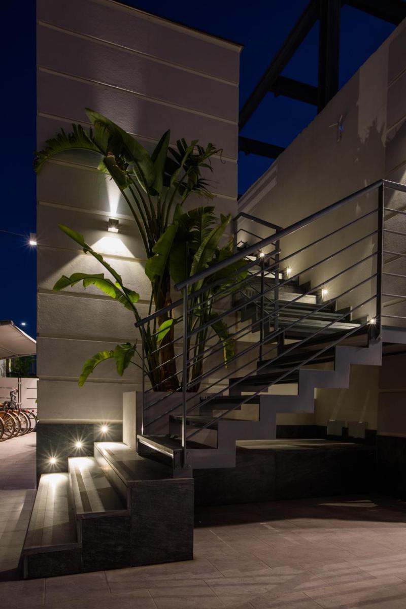 Residence Stella Marina di Massa Bagian luar foto