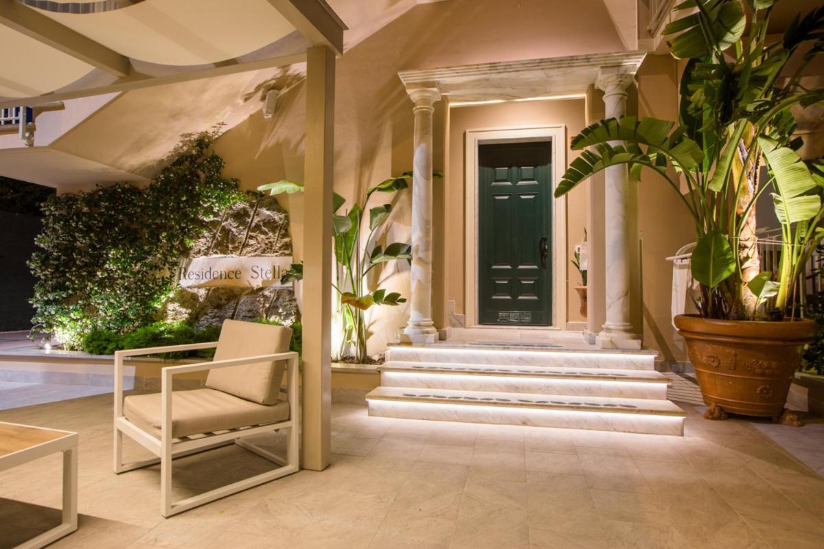 Residence Stella Marina di Massa Bagian luar foto